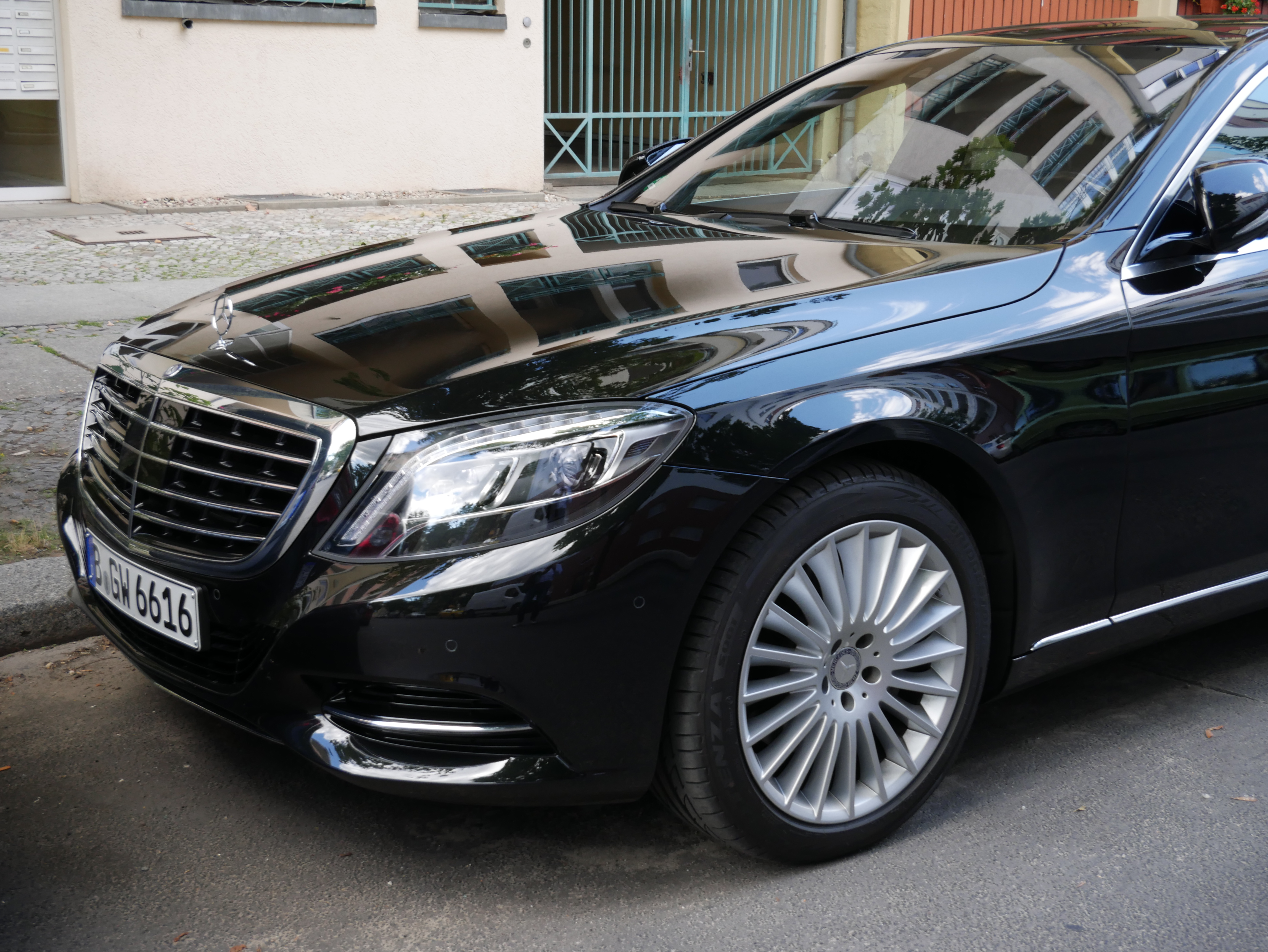 VIP sightseeing tour through Berlin