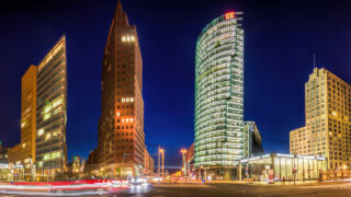 Berlin in 60 Minuten – Potsdamer Platz bei Nacht | TourGuideMe